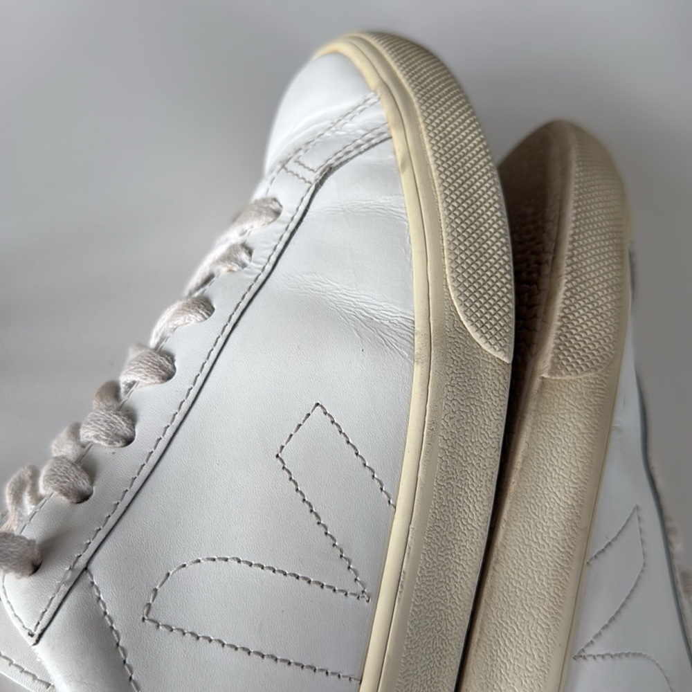 VEJA Esplar Leather Logo Sneakers in White Color  Womens Size 7 - Picture 9 of 16